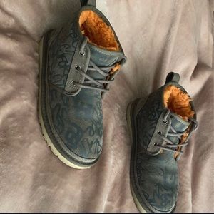 Limited edition UGG graffiti neumel boots